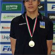 Ex campione italiano giovanile dello stile libero offre lezioni private di nuoto per tutti i livelli. Sono un ragazzo solare e disponibile